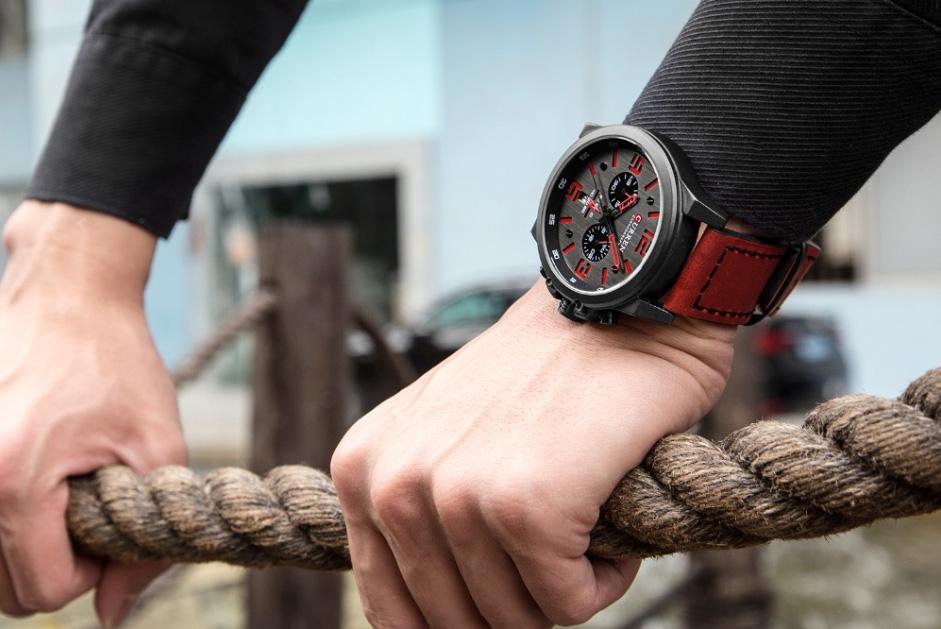 CURREN 8314 Men's Leather Straps Watch