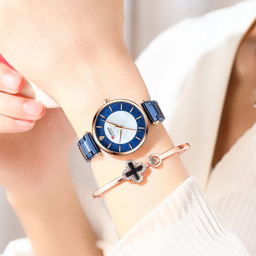 CURREN 9072 Women's Stainless Steel Watch