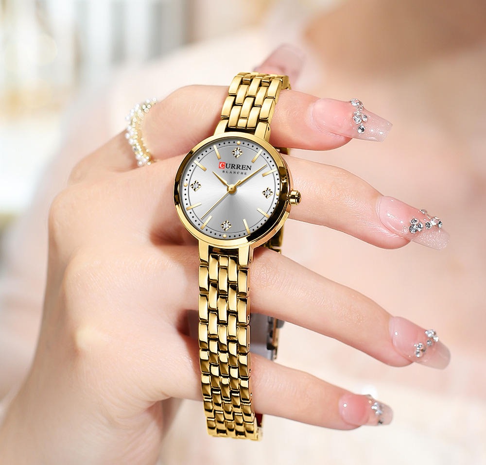 CURREN 9106 Women's Stainless Steel Watch